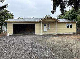 565 49th St, Springfield, OR 97478