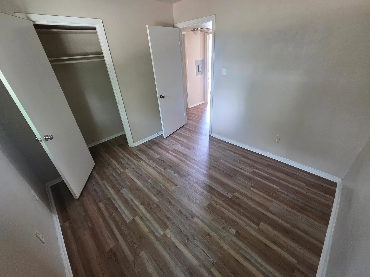 2 bed, 710 sqft, $1,400 — Photo 4