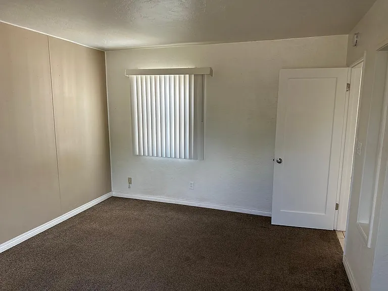 623 Prescott Ave — Photo 6