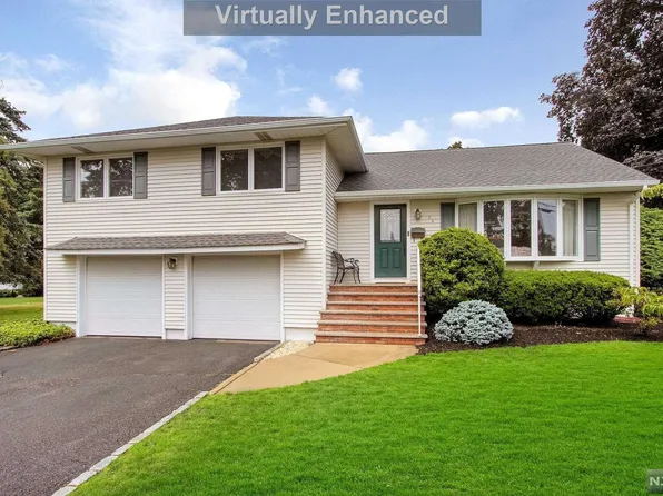 56 Revere Ave, Emerson, NJ 07630