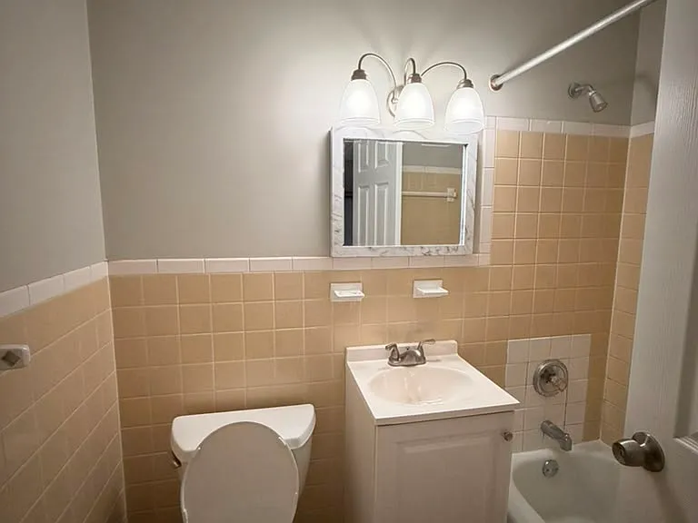 64 Savin Park #1 — Photo 7