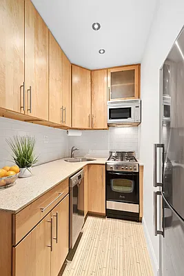 Sold by Compass | media 16