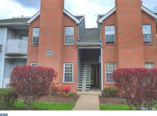 704 Diamond Dr, Newtown, PA 18940