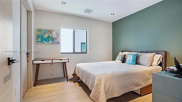 1371 SW 22nd Ter — Photo 37