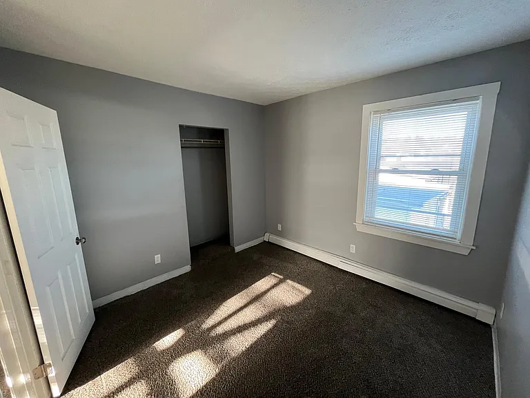 375 Manchester St #3R — Photo 1