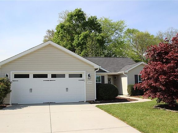2nd image of 2848 Barksdale Dr