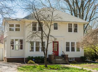 403 W Nevada St, Urbana, IL