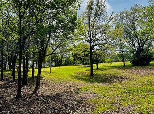 29000 E 24th St S, Broken Arrow, OK 74014