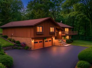 541 Pine Grove Ave, Rochester, NY 14617