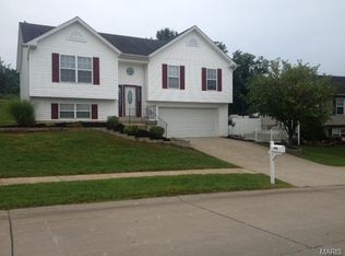 436 Picket Fence Dr, Wentzville, MO 63385