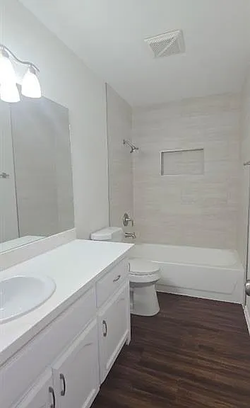 2415 Heather Ave — Photo 9