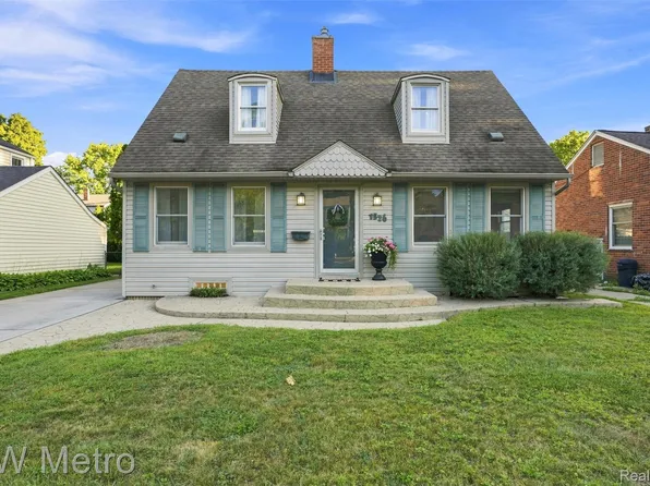 1526 W Houstonia Ave, Royal Oak, MI 48073