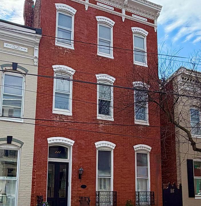 1st image of 232 E 2nd St