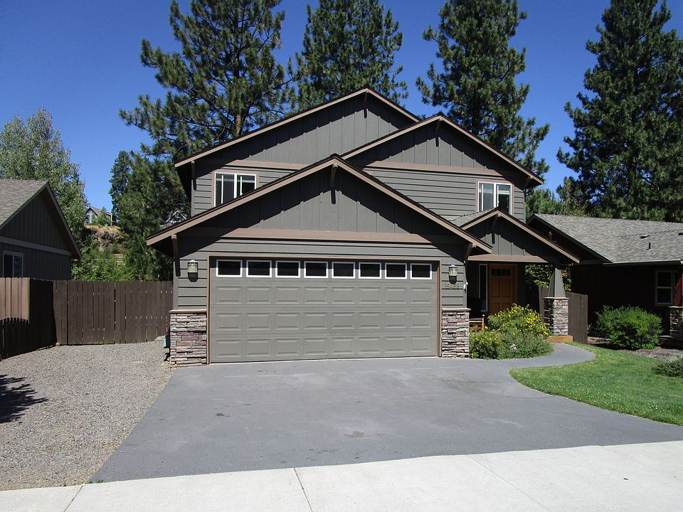 1st image of 19468 Brookside Way