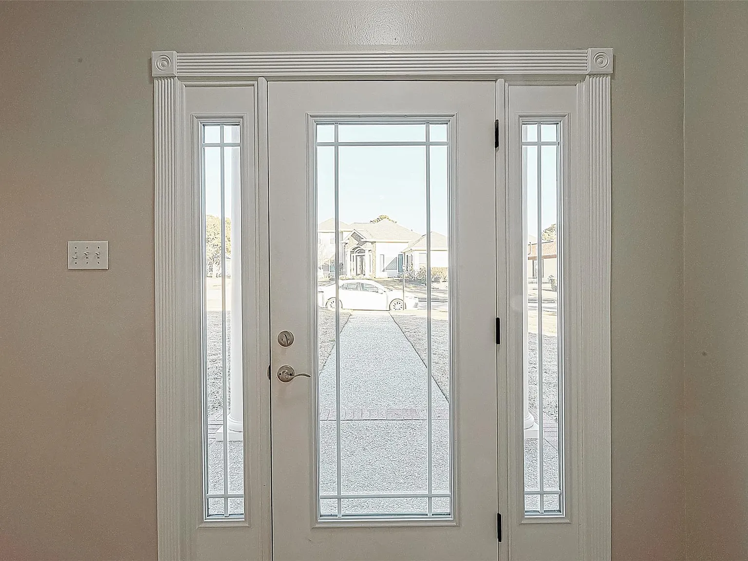 4 bed, 3.5 bath, 3868 sqft, $3,500 — Photo 3