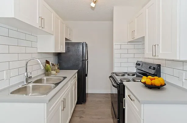 10 Glenway Pl SW — Photo 9
