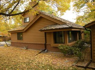 66 S Eagle Cir, Aurora, CO 80012
