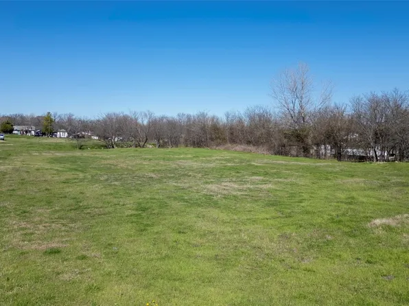 200 Denton St, Ennis, TX 75119