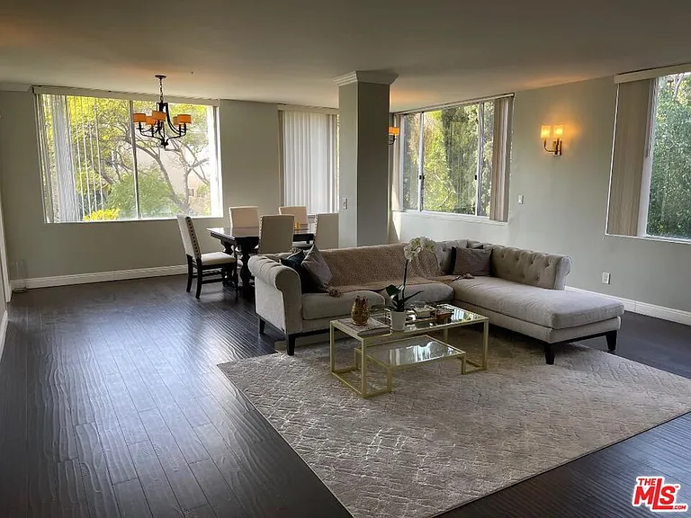 412 N Palm Dr #302 — Photo 4
