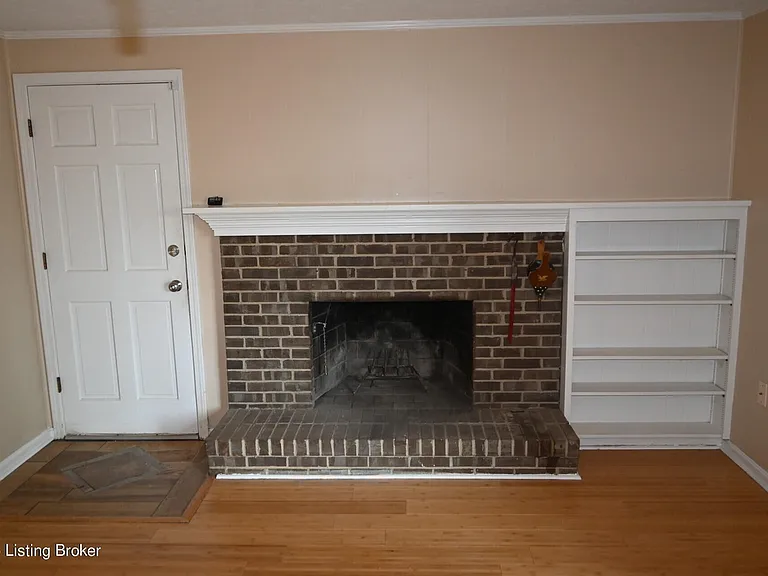 4412 Stony Brook Dr — Photo 7