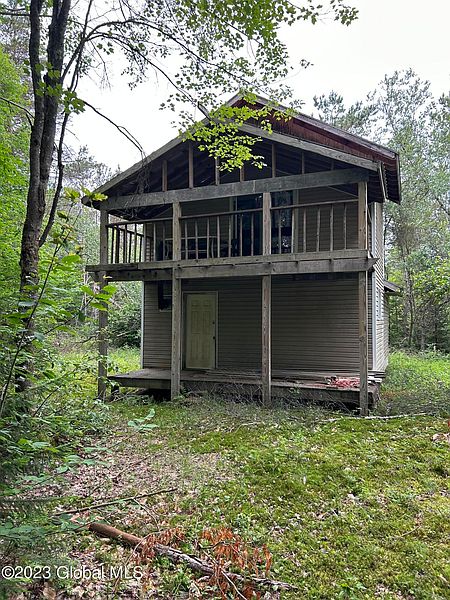 2nd image of L9.5 Reese Road