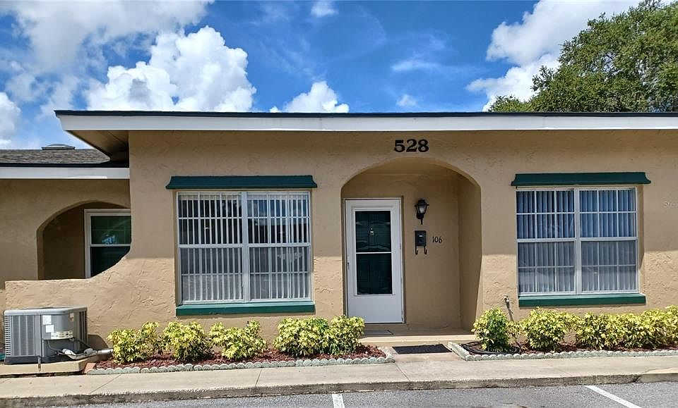 1st image of 528 ETNA COURT #106