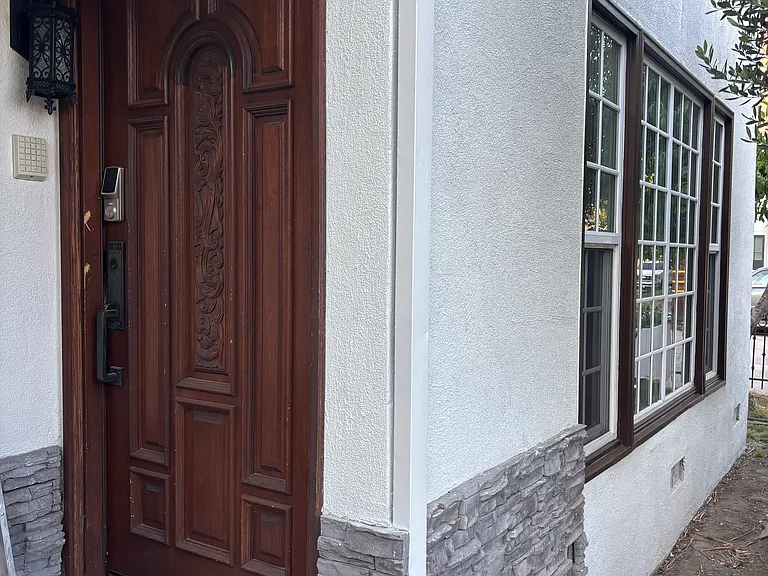 11241 Peach Grove St — Photo 39