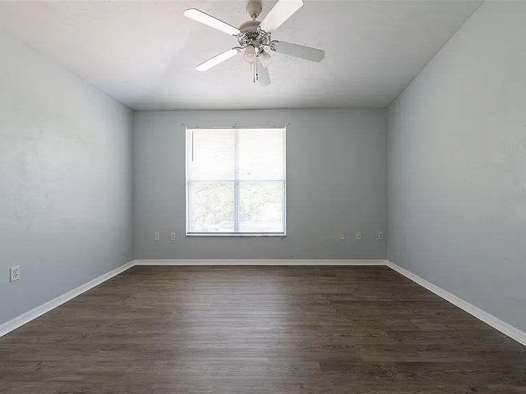 3860 SW 20th Ave #1808 — Photo 11