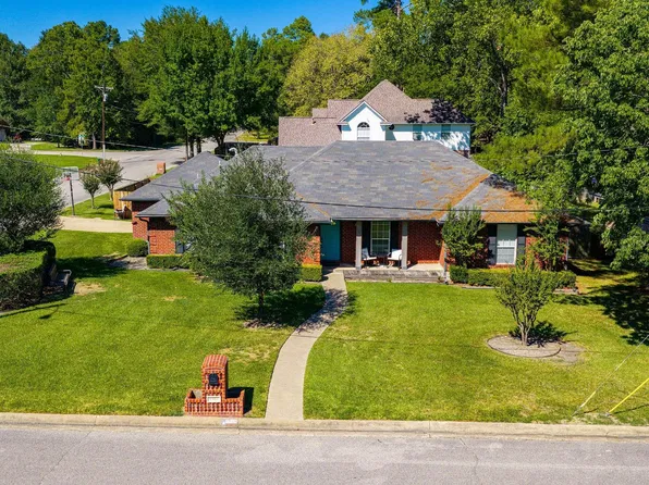 1501 Azalea Dr, Lufkin, TX 75904
