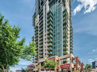 1410 N 1st St SE #1402, Calgary, AB T2G 5T7