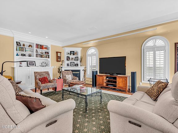 5th image of 1713 Beacon Lane