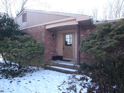 2 Spring Hill Rd, Annandale, NJ, 08801