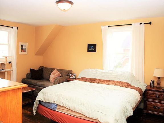 5th image of 1824 18th St