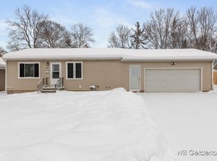 1435 Bradford St NE, Grand Rapids, MI
