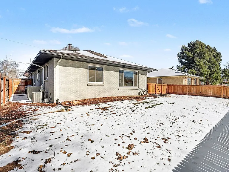 5217 E Martin Luther King Jr Blvd — Photo 18