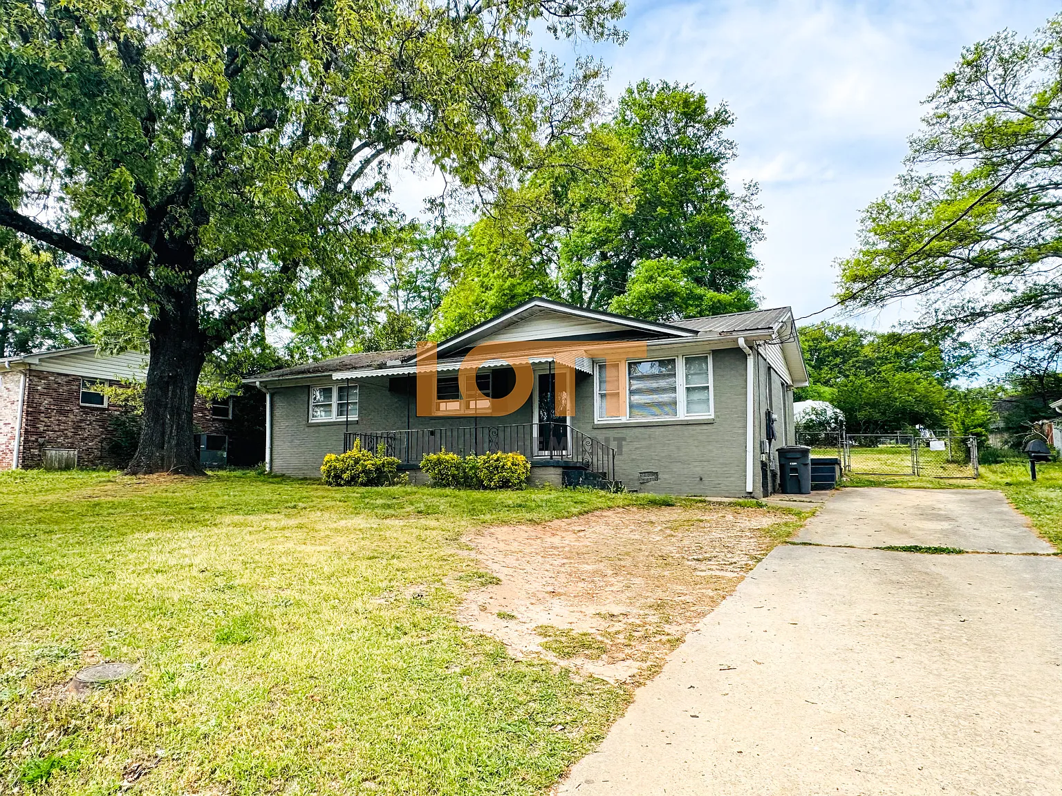 3 bed, 1248 sqft, $1,350 — Photo 2