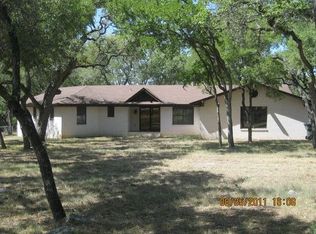 3770 River Oaks Dr, New Braunfels, TX 78132