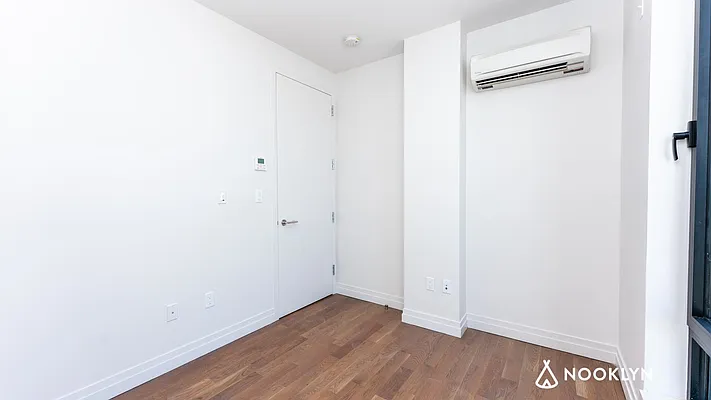 Rented by Nooklyn NYC LLC | media 16