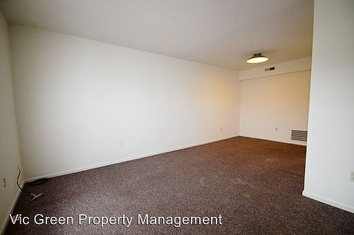 2nd image of 644 Randler Ave #3409184