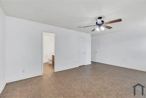 7449 Grass Valley Trl — Photo 14