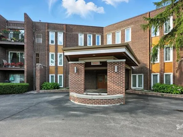 (undisclosed Address), Wheeling, IL 60090