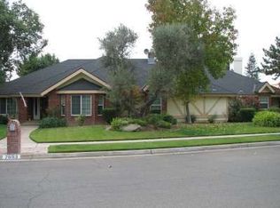 7693 N Cedar Ave, Fresno, CA 93720