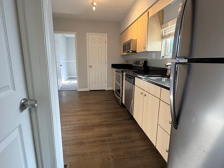 4912 Laurel Ave — Photo 4
