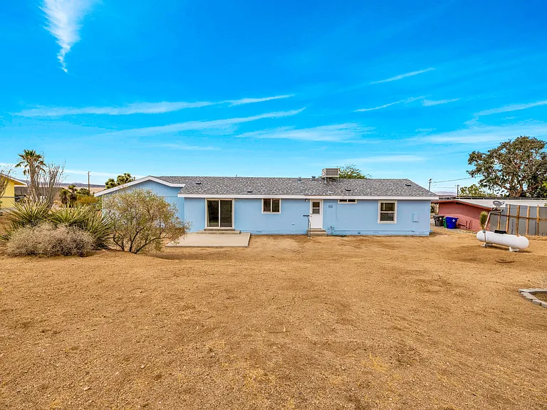 60377 Natoma Trl — Photo 28