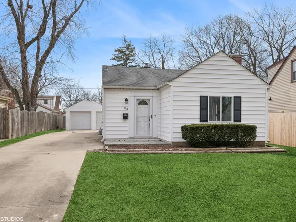 19 N Iowa Ave, Addison, IL 60101