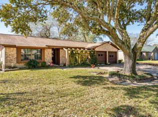 1201 E Baker Rd, Baytown, TX 77521