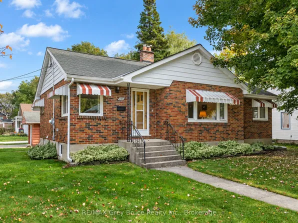 1195 4th Ave W, Owen Sound, ON N4K 4W3