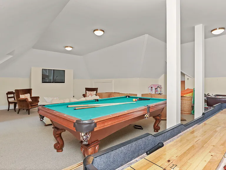 59 Cat Rock Rd — Photo 36