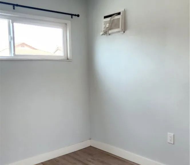 8331 Cottonwood Ave — Photo 9