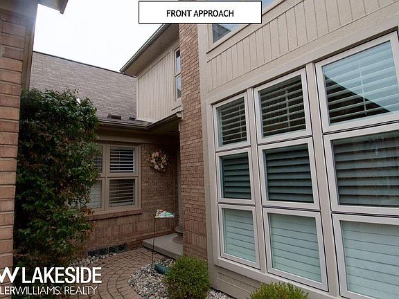 3rd image of 14914 Stoney Brook Dr
